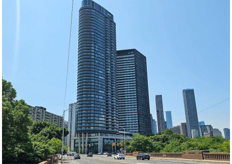 Dom na sprzedaż - 585 Bloor Street Toronto, Kanada, 57 m², 480 951 USD (1 851 661 PLN), NET-100152680