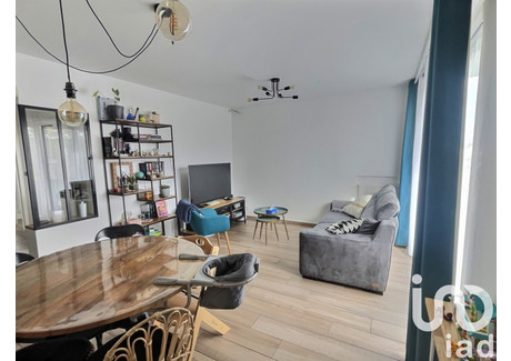 Mieszkanie na sprzedaż - Colombes, Francja, 73 m², 496 857 USD (2 076 861 PLN), NET-101079088