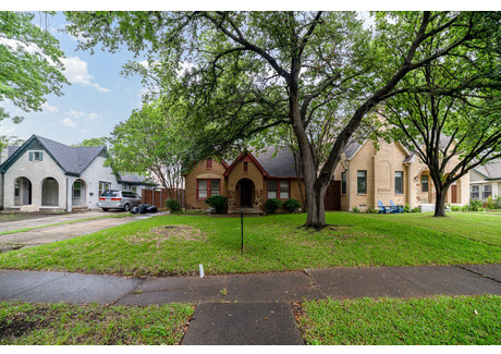 Dom do wynajęcia - 5131 Ridgedale Avenue Dallas, Usa, 139 m², 3100 USD (12 710 PLN), NET-100153759