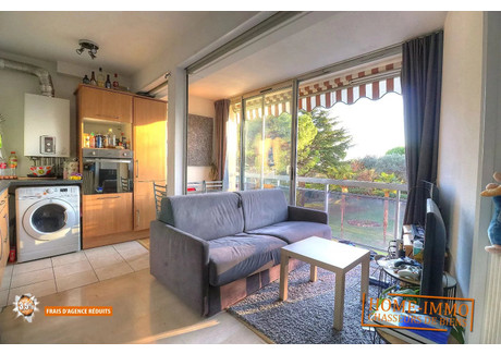 Mieszkanie na sprzedaż - Antibes, Francja, 34 m², 202 544 USD (828 403 PLN), NET-101337453