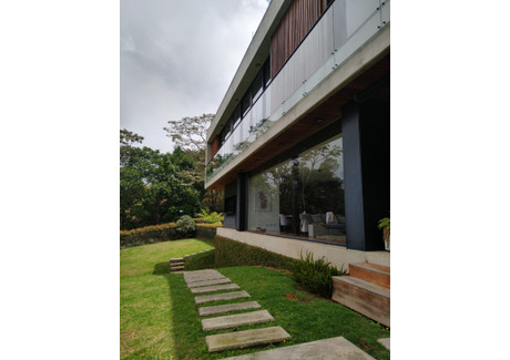 Dom na sprzedaż - Av. Las Palmas, El Poblado, Medellín, Antioquia, Colombia Medellín, Kolumbia, 500 m², 2 355 124 USD (9 232 086 PLN), NET-101030491