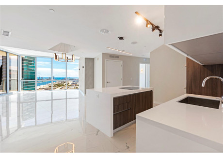 Dom do wynajęcia - 851 1st Ave Miami, Usa, 144 m², 9500 USD (38 665 PLN), NET-102745530