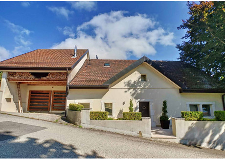 Dom na sprzedaż - Villars-Burquin Szwajcaria, 300 m², 2 950 351 USD (12 096 440 PLN), NET-100749314