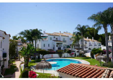 Mieszkanie do wynajęcia - El Paraiso, Estepona East Estepona, Hiszpania, 70 m², 1354 USD (5306 PLN), NET-101450196