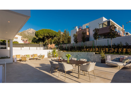 Dom na sprzedaż - Sierra Blanca, Marbella Golden Mile Marbella, Hiszpania, 341 m², 2 058 345 USD (8 439 215 PLN), NET-102530026