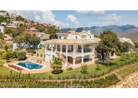 Dom na sprzedaż - Marbella, Hiszpania, 750 m², 2 369 885 USD (9 645 434 PLN), NET-102531379