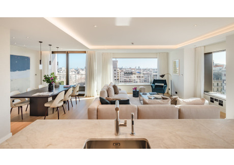 Mieszkanie na sprzedaż - Barcelona, Hiszpania, 234 m², 5 474 035 USD (21 020 293 PLN), NET-100957582