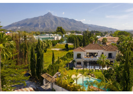 Dom do wynajęcia - Marbella, Hiszpania, 586 m², 8725 USD (35 073 PLN), NET-101247365