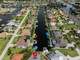 Dom na sprzedaż - 2839 BEACH Parkway W Cape Coral, Usa, 222,78 m², 1 299 000 USD (5 286 930 PLN), NET-100563717