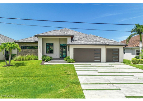 Dom na sprzedaż - 4612 SW 22nd Place Cape Coral, Usa, 266,72 m², 1 595 000 USD (6 619 250 PLN), NET-100563724