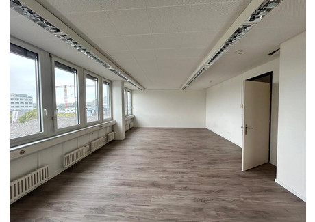 Biuro do wynajęcia - Industriestrasse Winterthur, Szwajcaria, 45 m², 908 USD (3694 PLN), NET-102366738