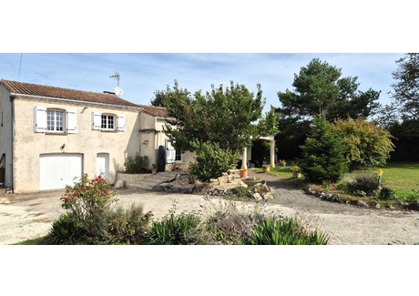 Dom na sprzedaż - NOUVELLE-AQUITAINE, Charente Mouton, Francja, 148 m², 249 245 USD (1 014 426 PLN), NET-103061762