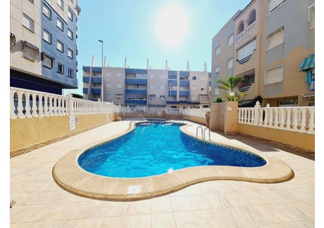 Mieszkanie na sprzedaż - Torrevieja, Hiszpania, 58 m², 148 893 USD (605 994 PLN), NET-102843330