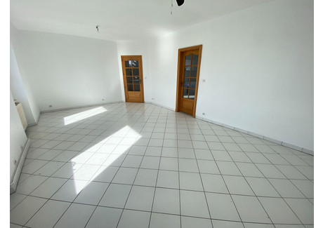 Mieszkanie na sprzedaż - Cernay, Francja, 58 m², 152 183 USD (623 950 PLN), NET-103140802