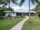 Dom na sprzedaż - 1724 27th Avenue Vero Beach, Usa, 184,69 m², 565 000 USD (2 344 750 PLN), NET-101586519