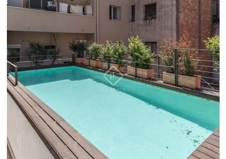 Dom na sprzedaż - Barcelona, Hiszpania, 496 m², 2 675 574 USD (10 274 204 PLN), NET-86693286