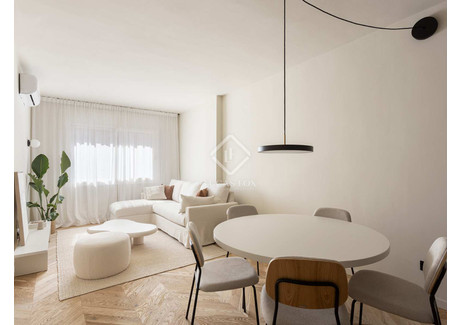 Mieszkanie na sprzedaż - Barcelona, Hiszpania, 68 m², 540 654 USD (2 130 176 PLN), NET-96285996