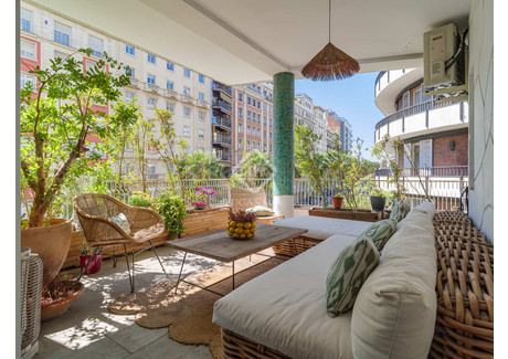 Mieszkanie na sprzedaż - Barcelona, Hiszpania, 200 m², 1 074 002 USD (4 231 568 PLN), NET-97052586