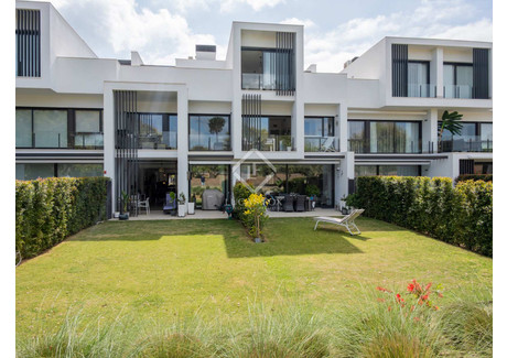 Dom na sprzedaż - Estepona, Hiszpania, 202 m², 944 310 USD (3 871 671 PLN), NET-97672696