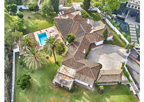 Dom na sprzedaż - Estepona, Hiszpania, 550 m², 3 900 600 USD (15 641 405 PLN), NET-98023320