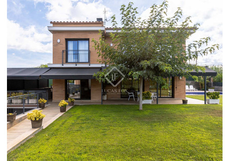 Dom na sprzedaż - Cabrera De Mar, Hiszpania, 357 m², 1 505 479 USD (6 247 738 PLN), NET-90981809