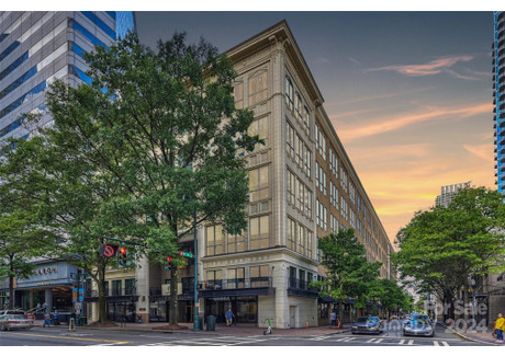 Mieszkanie na sprzedaż - 127 N Tryon Street Charlotte, Usa, 124,03 m², 560 000 USD (2 144 800 PLN), NET-100944103