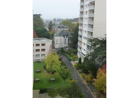 Mieszkanie na sprzedaż - Cholet, Francja, 46 m², 94 907 USD (388 170 PLN), NET-102321012