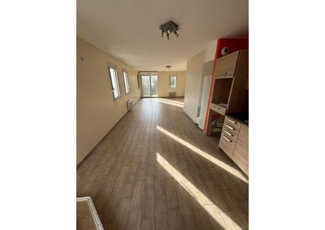 Mieszkanie na sprzedaż - Montargis, Francja, 133 m², 150 159 USD (615 654 PLN), NET-102582421