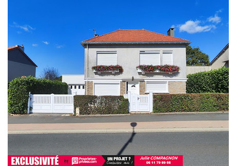 Dom na sprzedaż - Beaupreau-En-Mauges, Francja, 100 m², 186 285 USD (763 769 PLN), NET-102582654