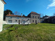 Dom na sprzedaż - Ussel-D'allier, Francja, 94 m², 125 126 USD (503 005 PLN), NET-96967266
