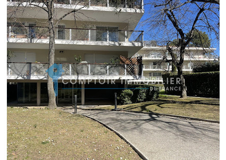 Mieszkanie na sprzedaż - Aix-En-Provence, Francja, 57 m², 326 309 USD (1 334 606 PLN), NET-95755251