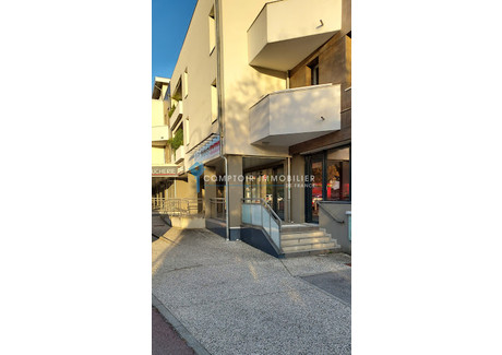 Komercyjne na sprzedaż - Montbonnot-Saint-Martin, Francja, 60,5 m², 231 505 USD (930 650 PLN), NET-96852497