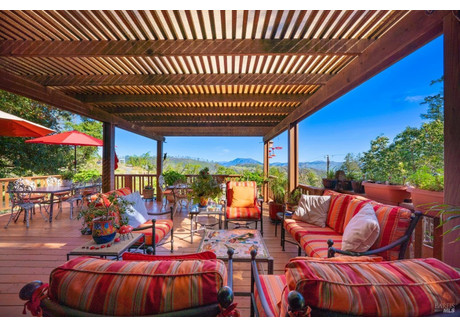 Dom na sprzedaż - 4034 Spring Mountain Rd St. Helena, Usa, 236,35 m², 2 900 000 USD (11 803 000 PLN), NET-102933479