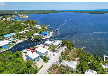 Dom na sprzedaż - 68 Bass Avenue Key Largo, Usa, 295,62 m², 3 499 000 USD (13 786 060 PLN), NET-97125002