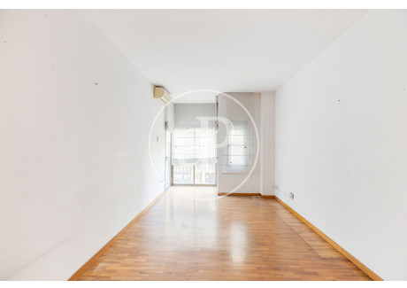 Mieszkanie na sprzedaż - Barcelona, Hiszpania, 100 m², 729 212 USD (2 967 895 PLN), NET-102993405