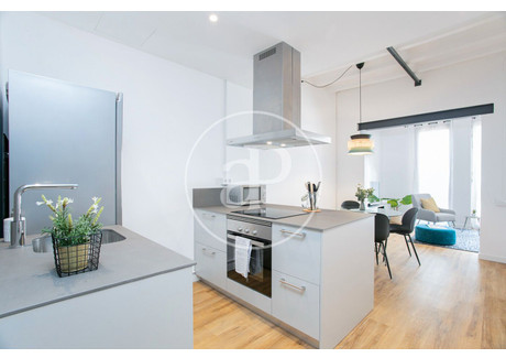 Mieszkanie na sprzedaż - Barcelona, Hiszpania, 97 m², 585 006 USD (2 304 925 PLN), NET-94847422