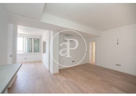 Mieszkanie do wynajęcia - Madrid Capital, Hiszpania, 89 m², 2245 USD (9182 PLN), NET-97970739