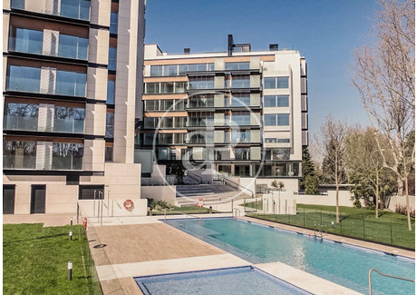 Mieszkanie na sprzedaż - Madrid Capital, Hiszpania, 197 m², 1 525 649 USD (5 980 545 PLN), NET-99217861