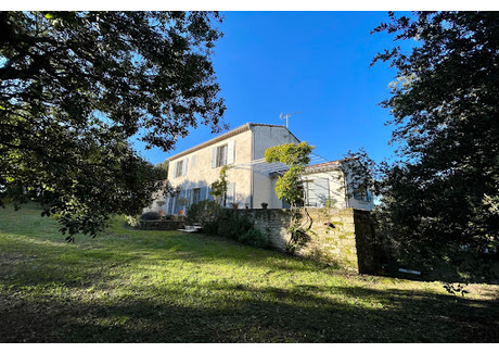 Dom na sprzedaż - Uzes, Francja, 173 m², 927 981 USD (3 795 443 PLN), NET-102224395