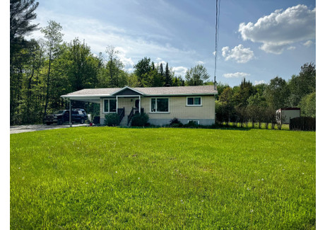 Dom na sprzedaż - 58 Ch. Corriveau, Kingsey Falls, QC J0A1B0, CA Kingsey Falls, Kanada, 107 m², 235 294 USD (964 706 PLN), NET-94270458