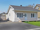 Dom na sprzedaż - 61 Rue Purvis, Salaberry-de-Valleyfield, QC J6S2B9, CA Salaberry-De-Valleyfield, Kanada, 114 m², 196 620 USD (784 515 PLN), NET-97360267