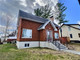 Dom na sprzedaż - 917 Av. Abitibi, Val-d'Or, QC J9P2C4, CA Val-D'or, Kanada, 212 m², 330 731 USD (1 346 073 PLN), NET-101643208