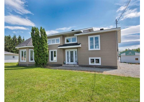 Dom na sprzedaż - 1441 Route de St-Philippe, Val-d'Or, QC J9P4N7, CA Val-D'or, Kanada, 135 m², 267 149 USD (1 047 225 PLN), NET-95257399