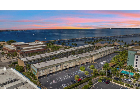 Mieszkanie na sprzedaż - 150 HARBORSIDE AVENUE Punta Gorda, Usa, 100,06 m², 277 000 USD (1 127 390 PLN), NET-100883826