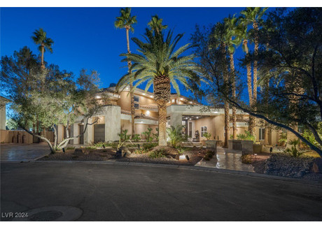 Dom na sprzedaż - 4927 Spanish Heights Drive Las Vegas, Usa, 619,66 m², 4 299 999 USD (17 500 996 PLN), NET-102636468