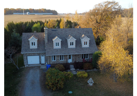 Dom na sprzedaż - 1838 Ch. St-Charles, Saint-Anicet, QC J0S1M0, CA Saint-Anicet, Kanada, 202 m², 386 207 USD (1 571 862 PLN), NET-97087981