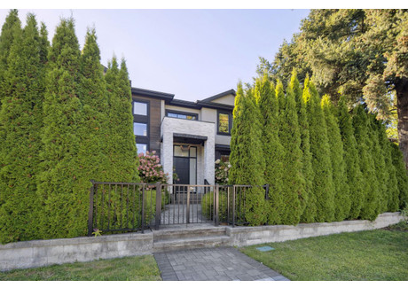 Dom na sprzedaż - 1341 SPERLING AVENUE Burnaby, Kanada, 388,61 m², 2 223 335 USD (9 115 675 PLN), NET-100519372