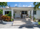 Dom na sprzedaż - 10811 NE 10 Avenue Miami, Usa, 370,87 m², 2 300 000 USD (9 062 000 PLN), NET-96916446