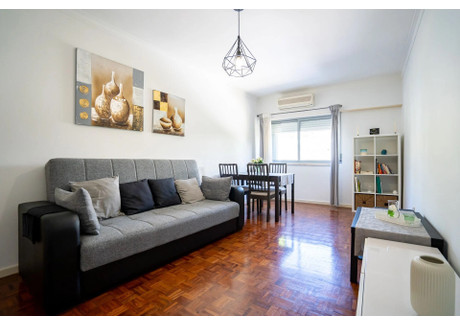 Mieszkanie na sprzedaż - Lisboa, Portugalia, 85 m², 429 240 USD (1 691 206 PLN), NET-97103589