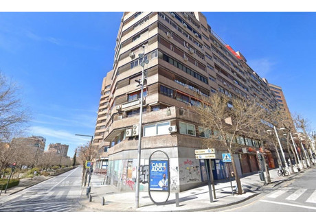 Biuro na sprzedaż - Granada, Hiszpania, 149 m², 141 777 USD (577 032 PLN), NET-96056863